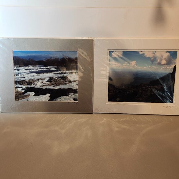 Vermont Original Signed Matted Photos - Picture 1 of 9